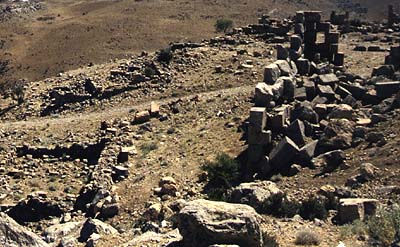 Burqush, Tempel und Siedlung